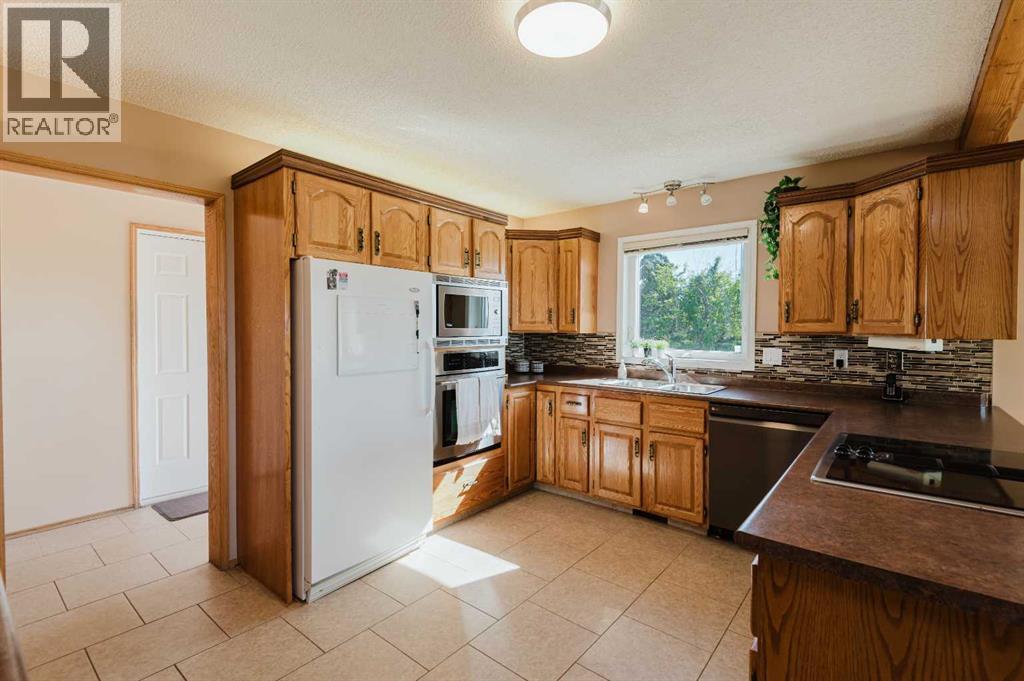 80057 712 Township — photo 15
