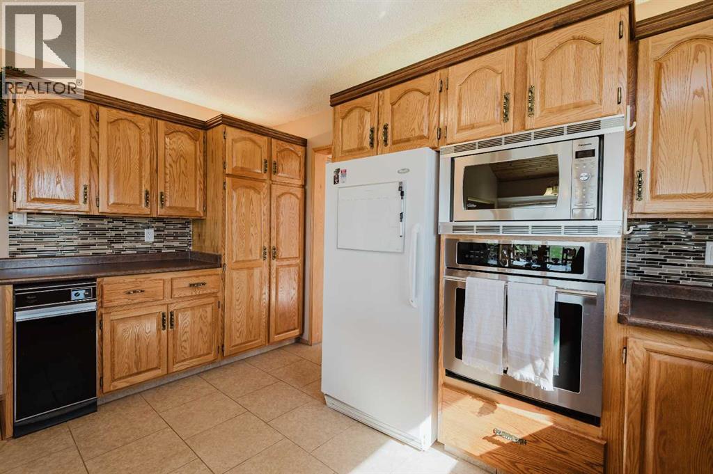 80057 712 Township — photo 14