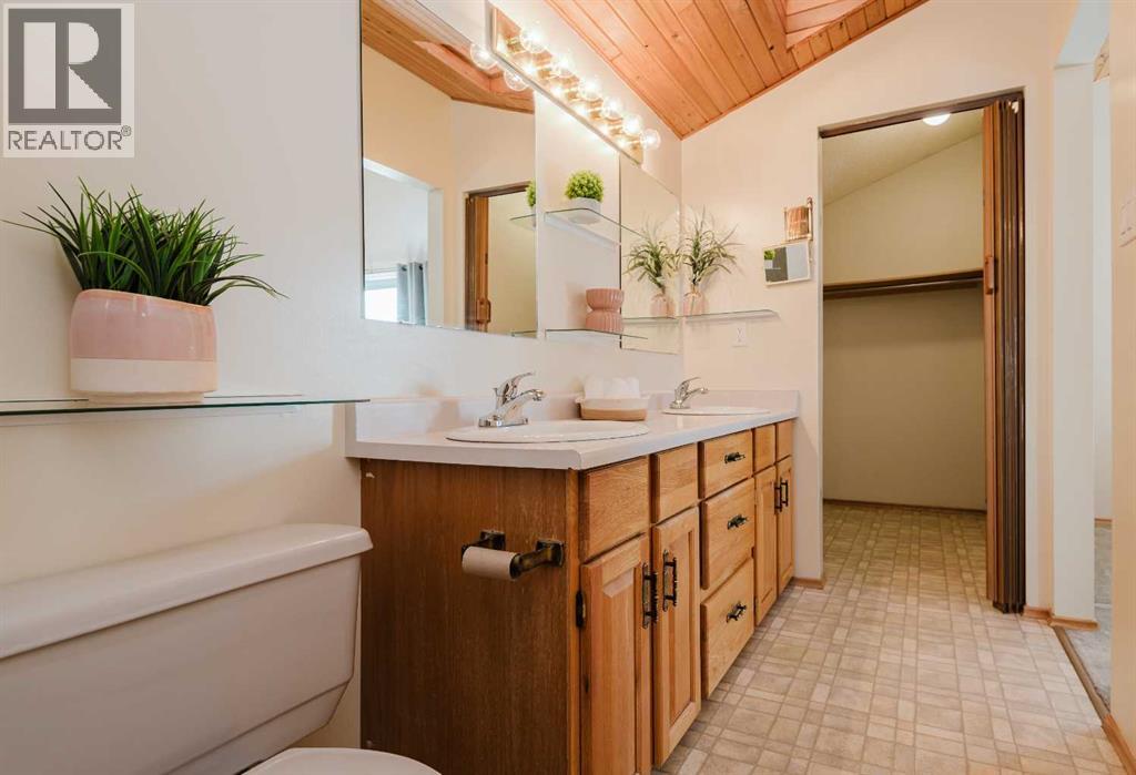 80057 712 Township — photo 32