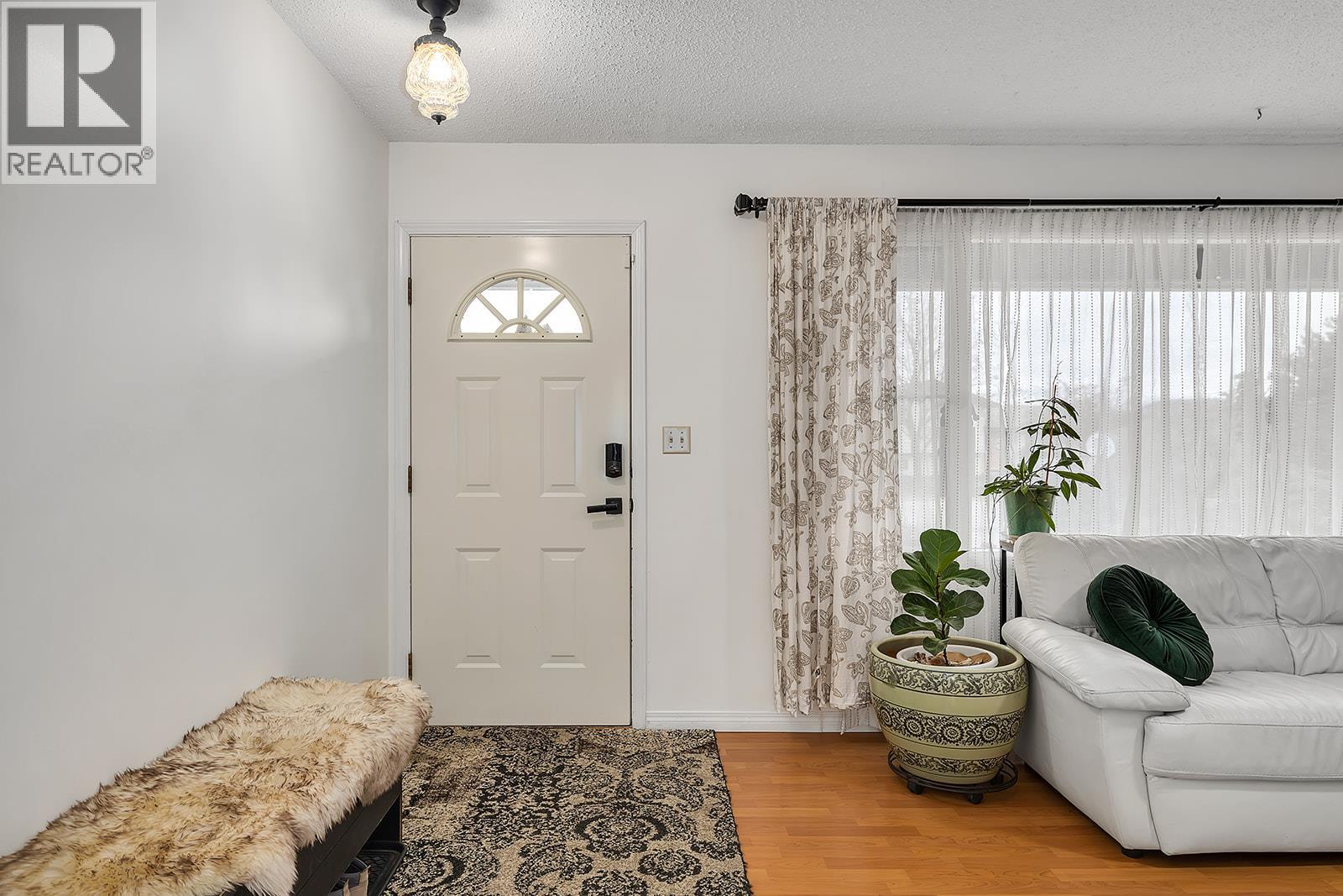  755 Camelia Road, Kelowna