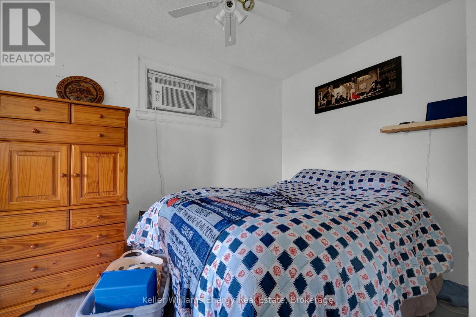741 RITSON ROAD S - 14