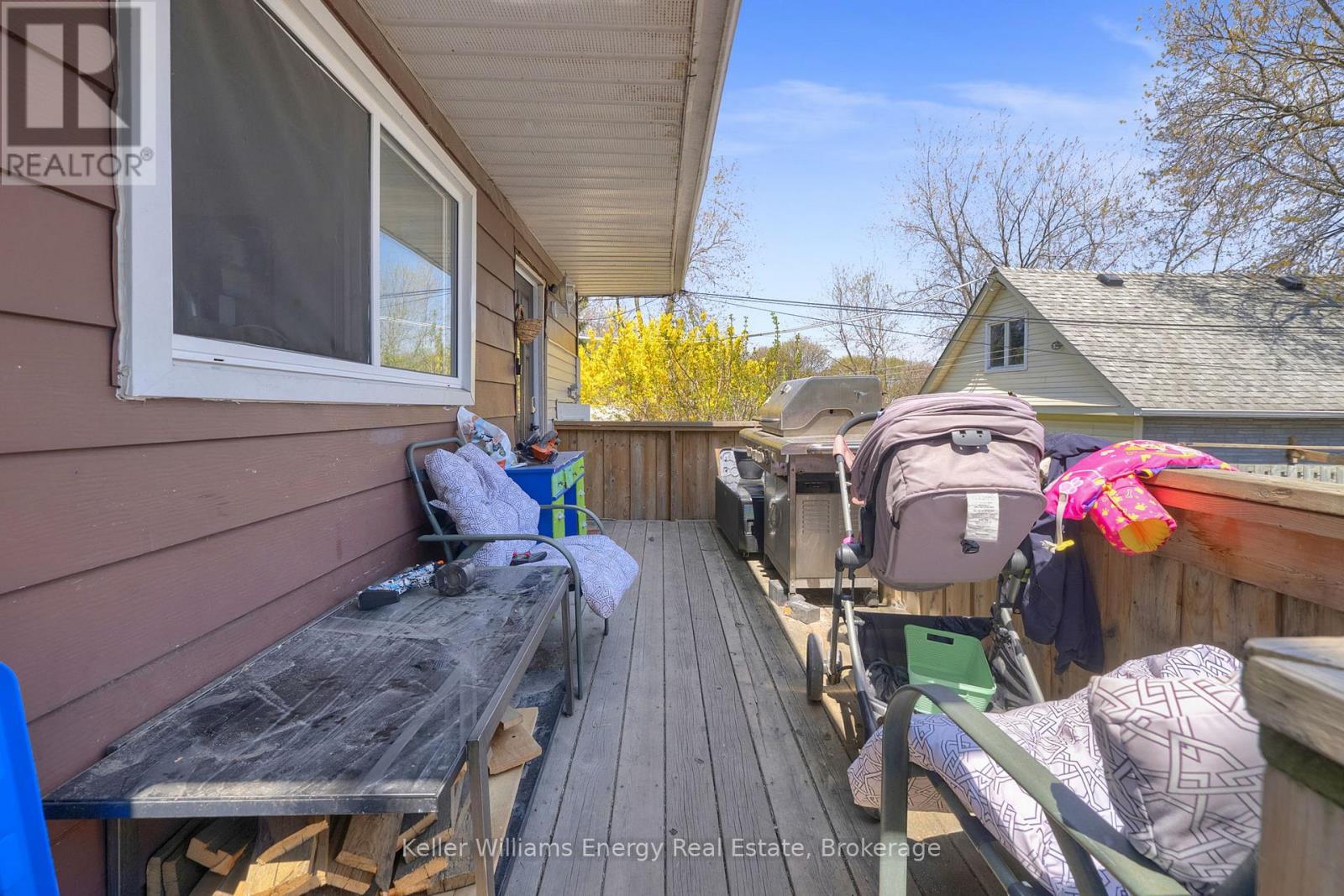 741 RITSON ROAD S - 40