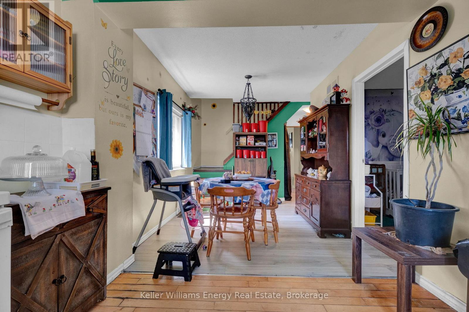 741 RITSON ROAD S - 6
