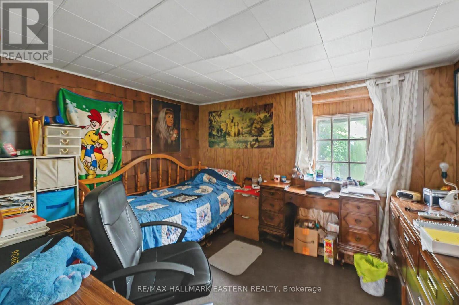 16 HOLLOWAY STREET - 14