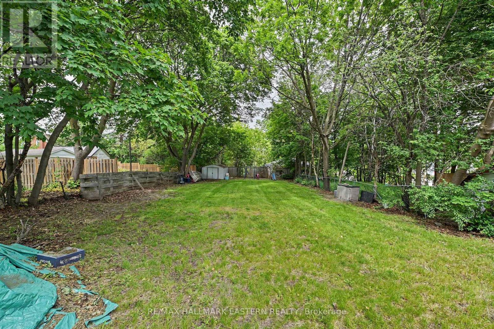 16 HOLLOWAY STREET - 27