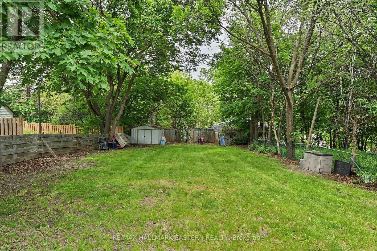 16 HOLLOWAY STREET - 28