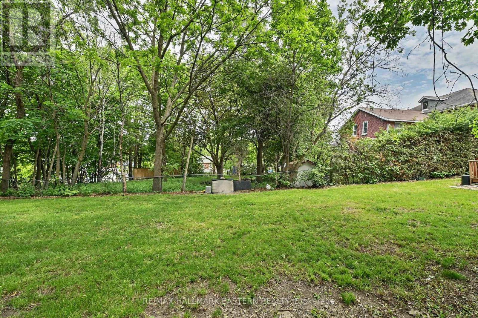 16 HOLLOWAY STREET - 29