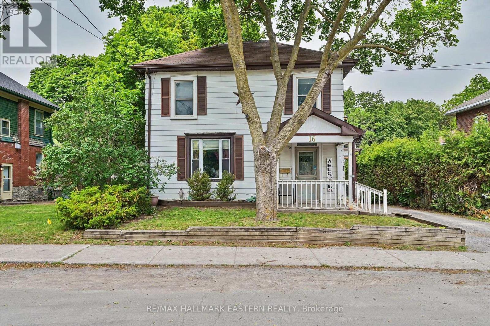 16 HOLLOWAY STREET - 3