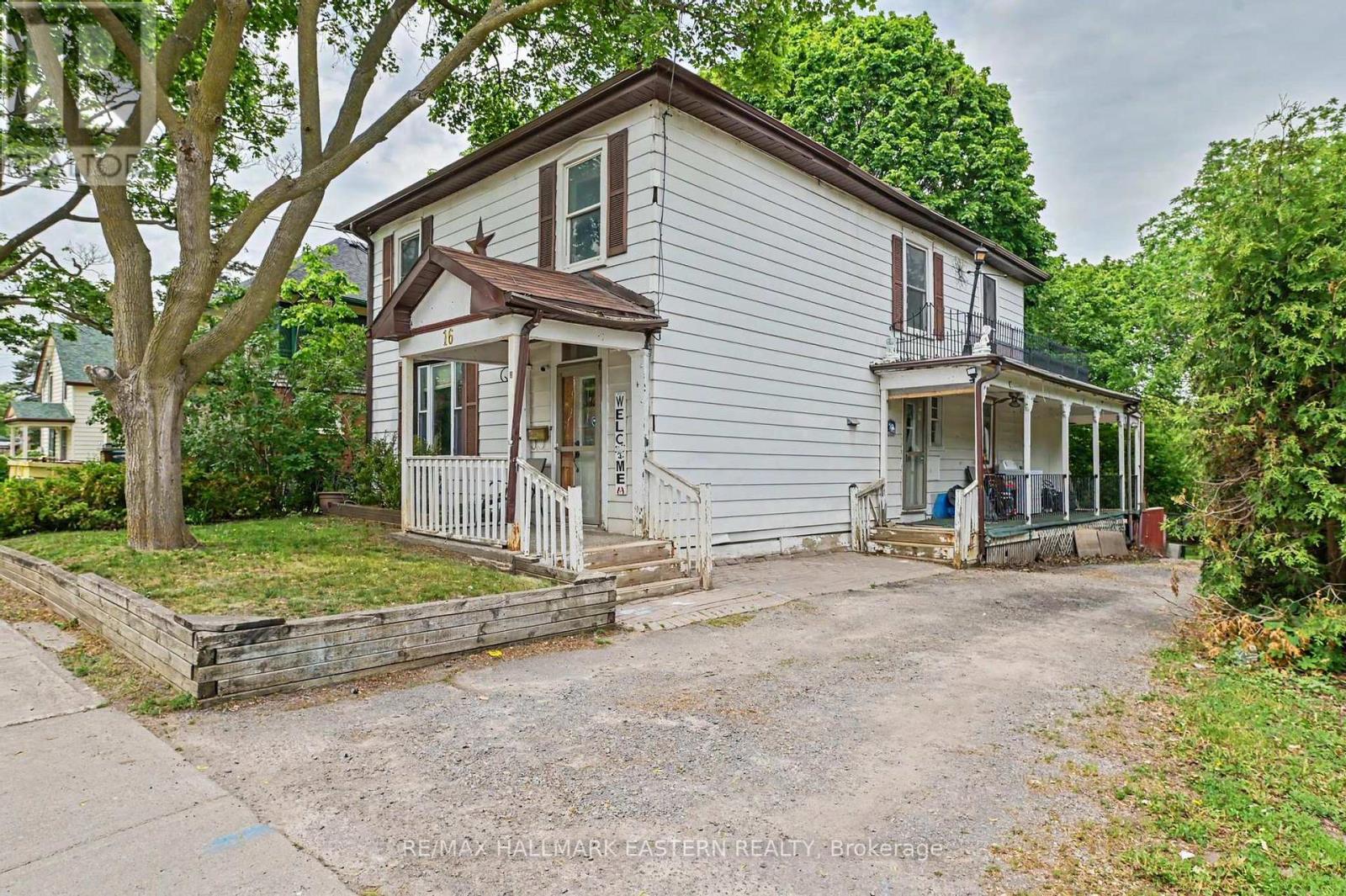 16 HOLLOWAY STREET - 33