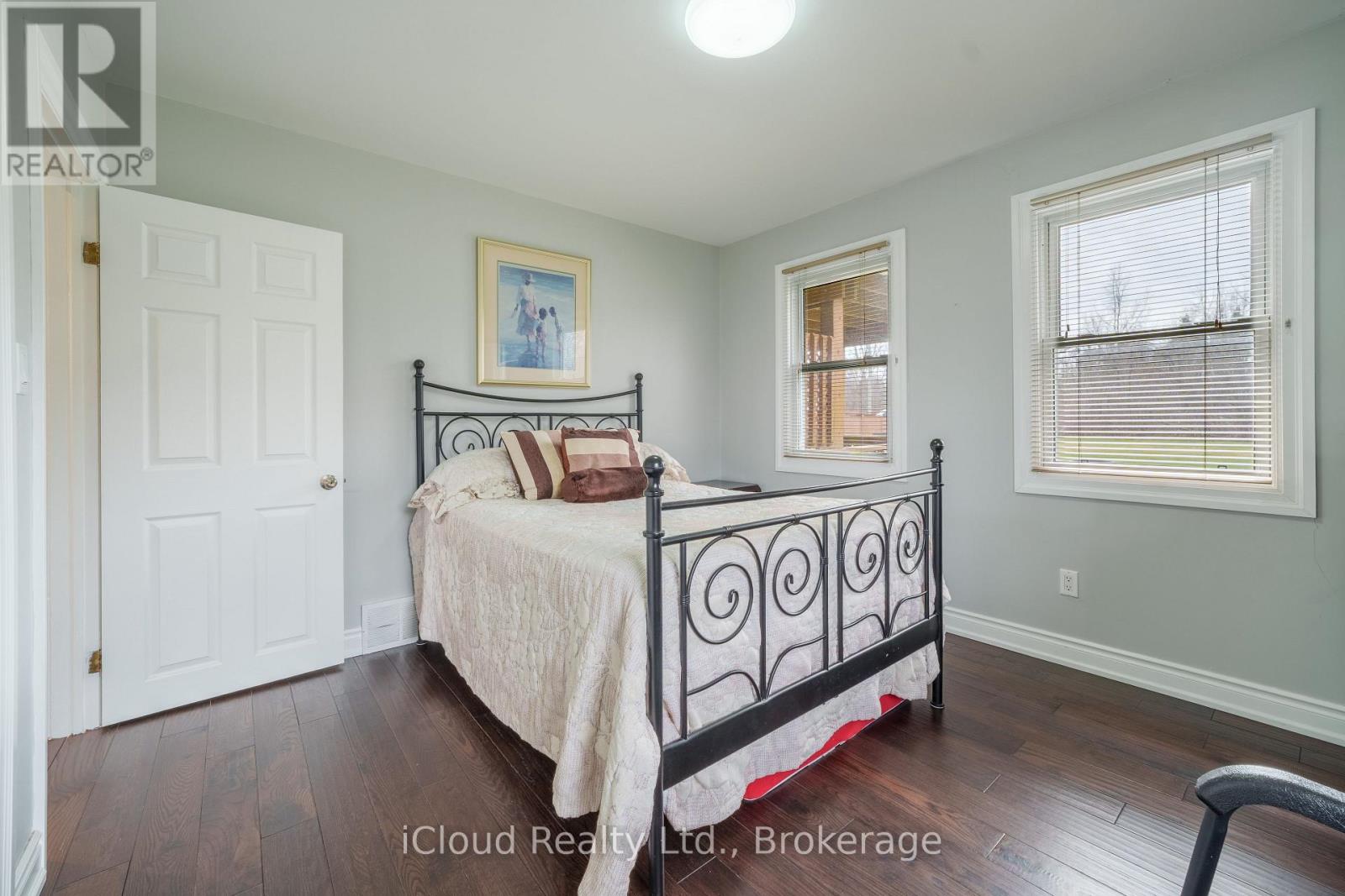 4099 NIAGARA PARKWAY - 4
