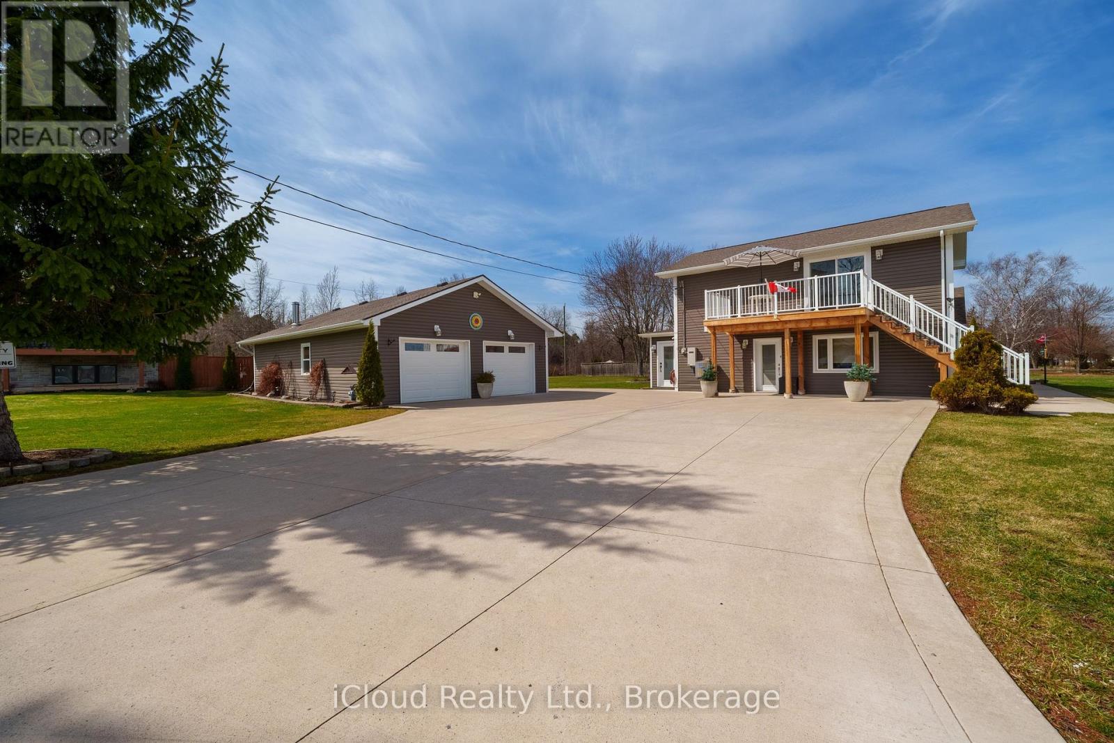 4099 NIAGARA PARKWAY - 41