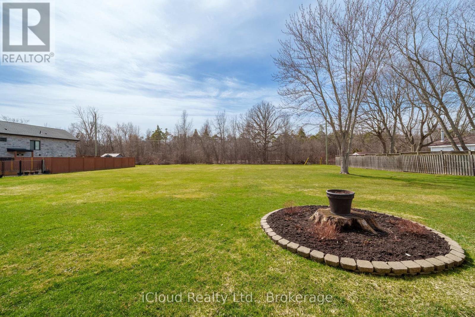 4099 NIAGARA PARKWAY - 42