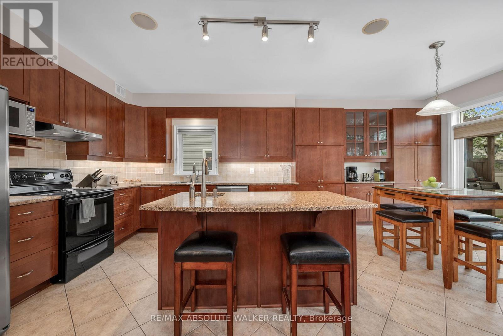 299 BRADWELL WAY - 11