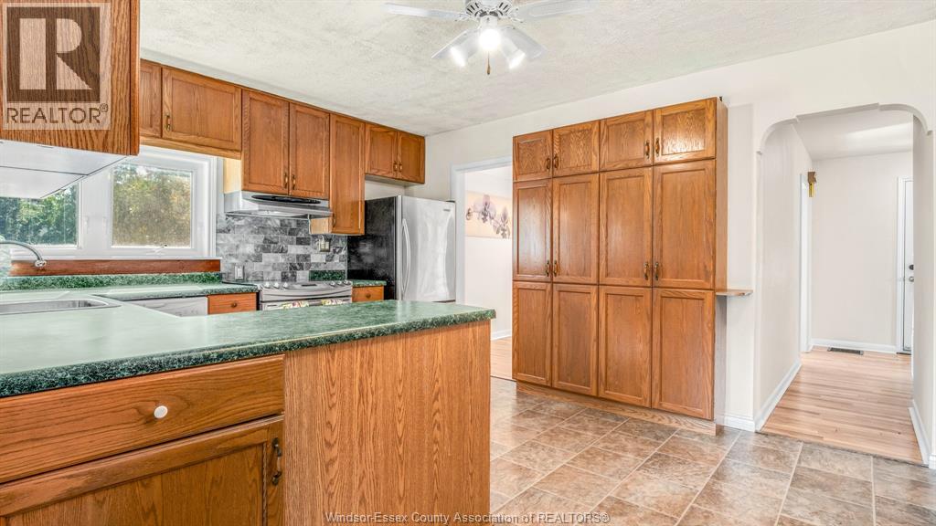 4054 ROSELAND DRIVE West - 17
