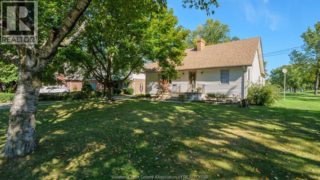 4054 ROSELAND DRIVE West - 5