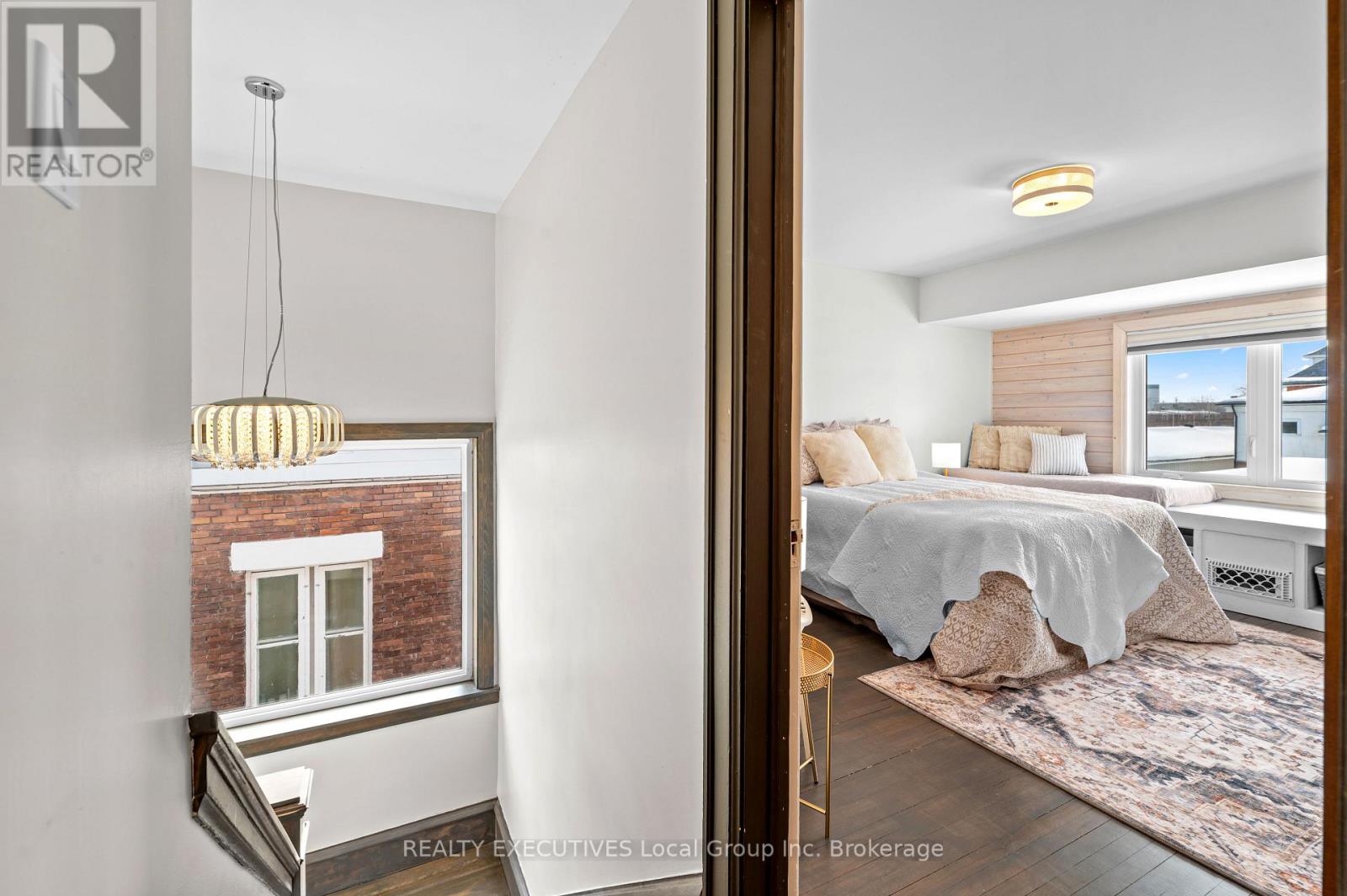 537 COPELAND STREET - 28