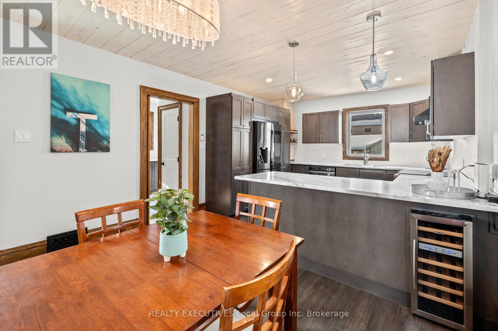 537 COPELAND STREET - 29