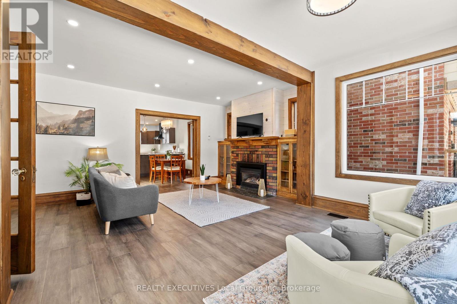 537 COPELAND STREET - 3