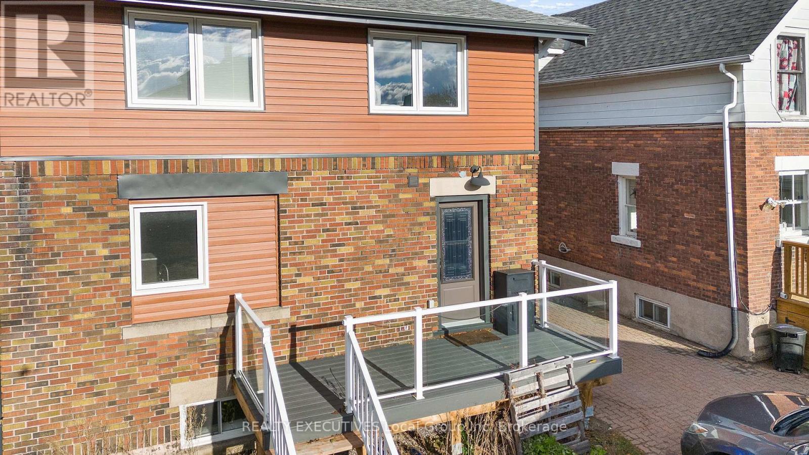 537 COPELAND STREET - 36