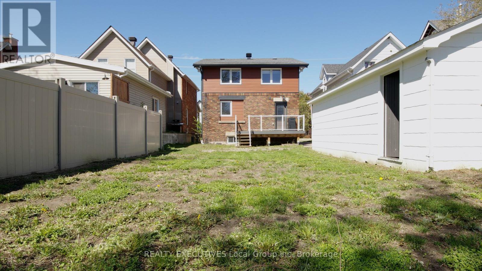 537 COPELAND STREET - 38
