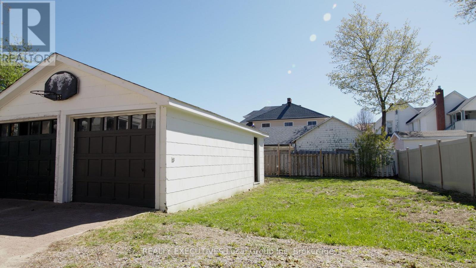 537 COPELAND STREET - 40