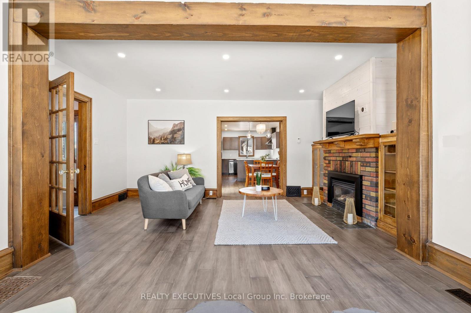 537 COPELAND STREET - 5