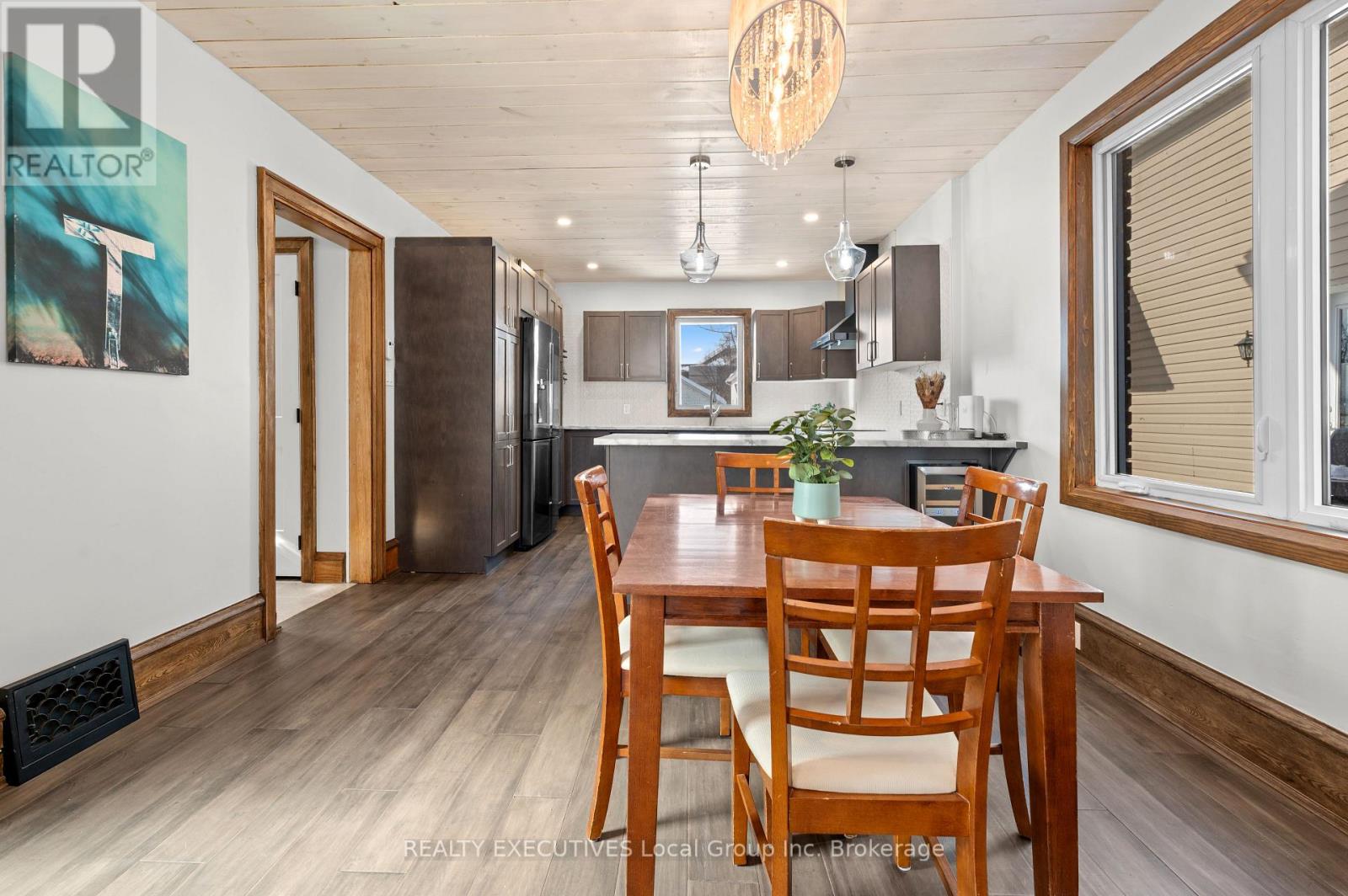 537 COPELAND STREET - 9
