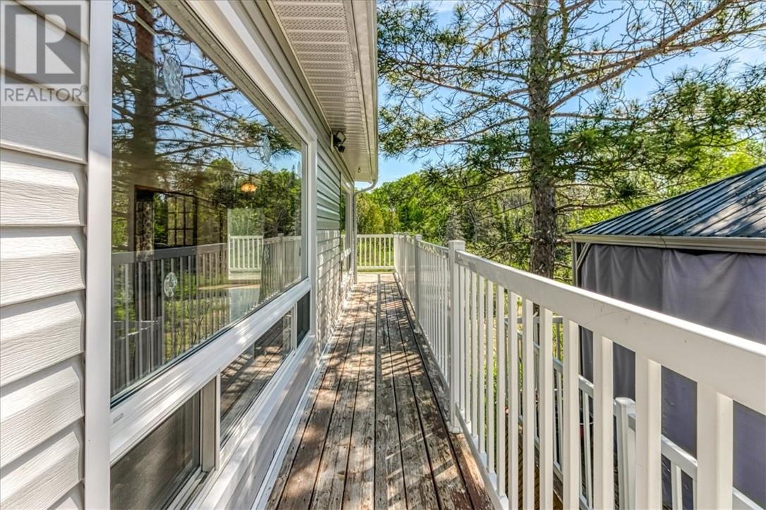 1220 Nepewassi Lake Road - 10