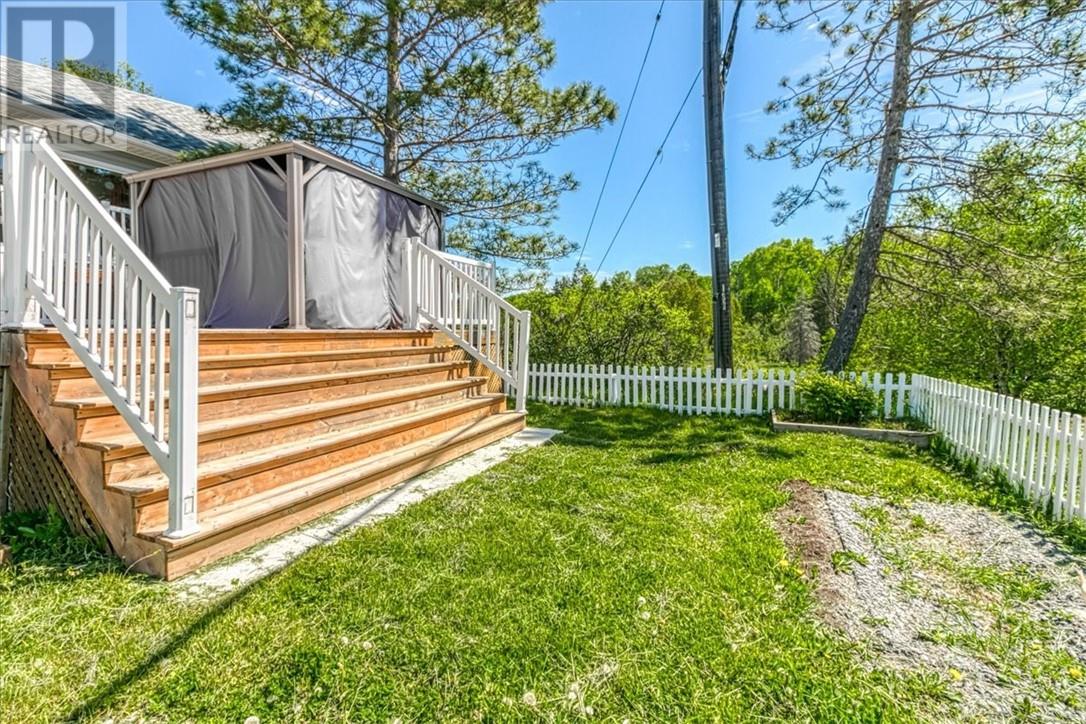 1220 Nepewassi Lake Road - 13