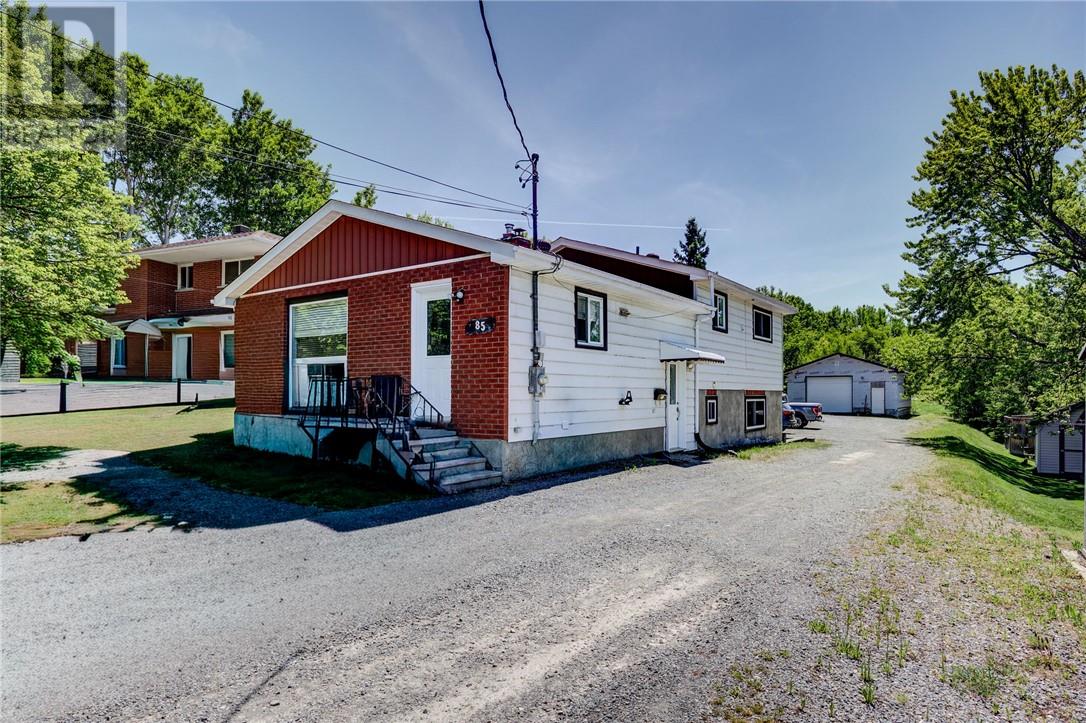 85 Walford Road - 1