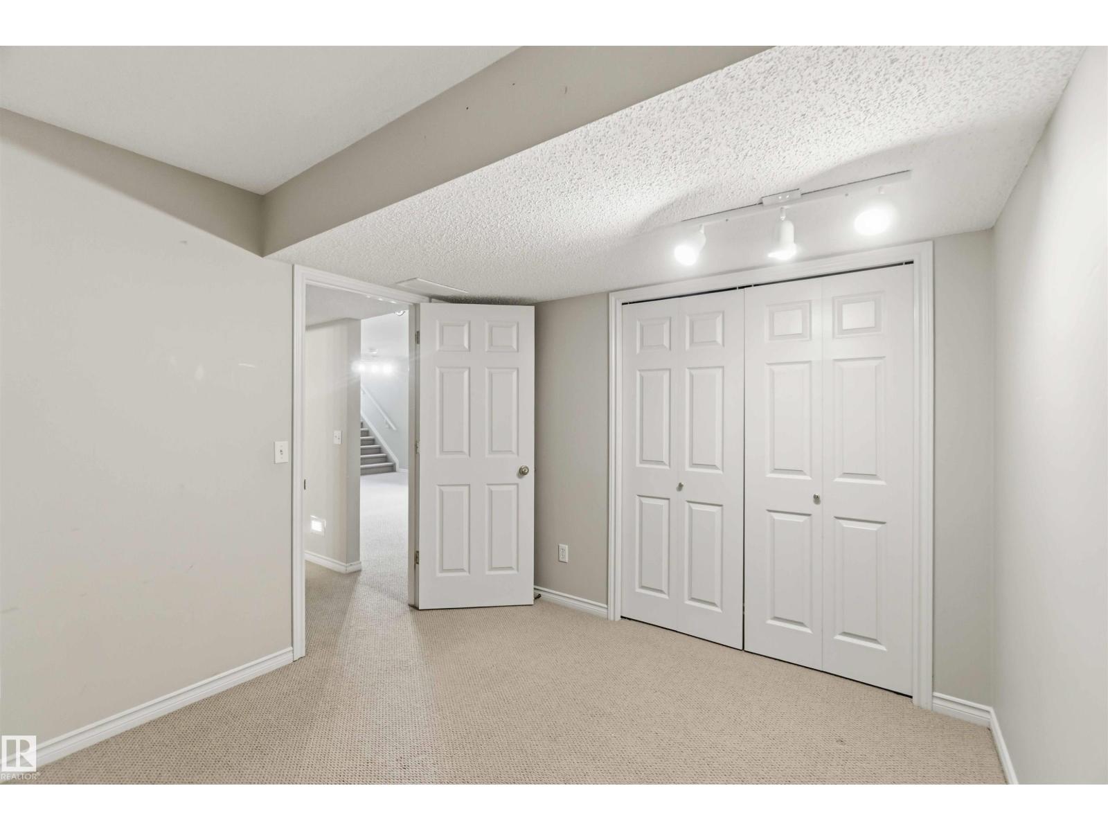 2012 35A AV NW - 30