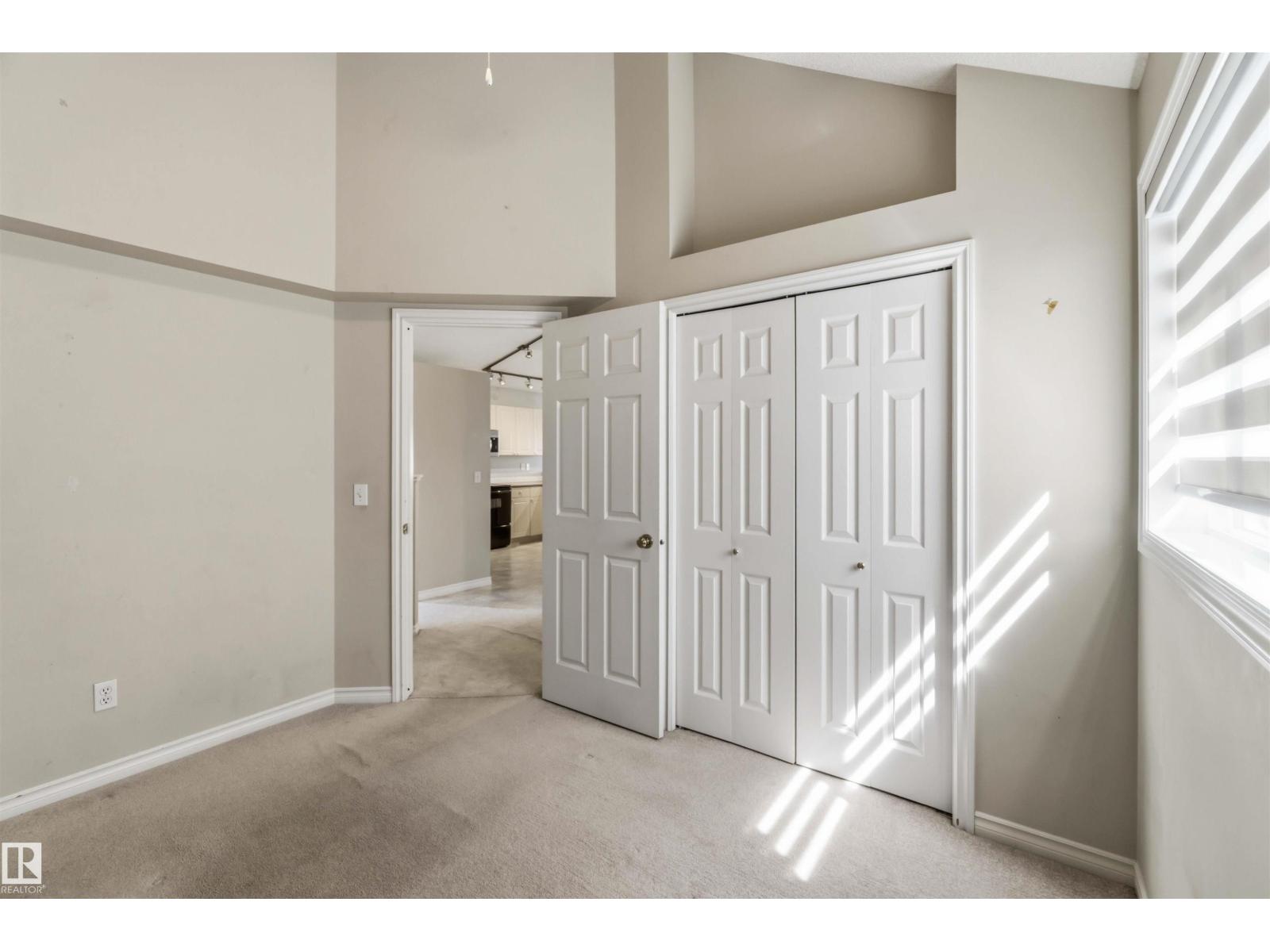 2012 35A AV NW — photo 16