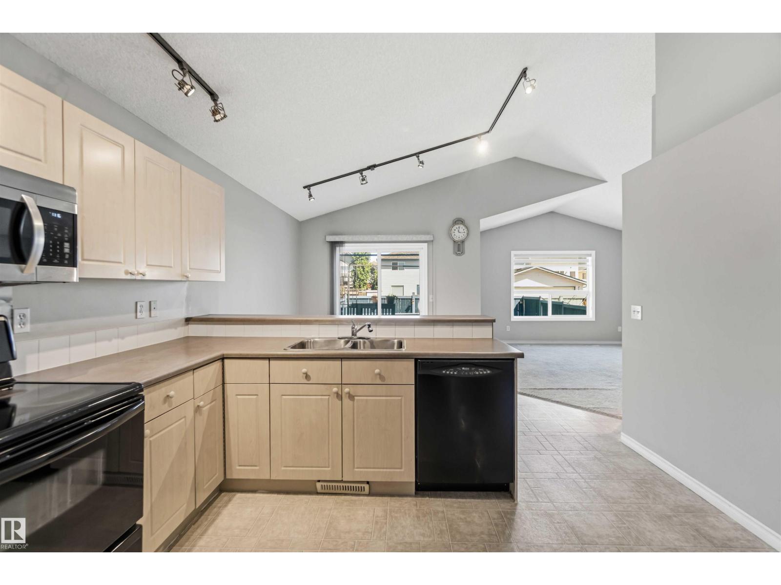 2012 35A AV NW - 12