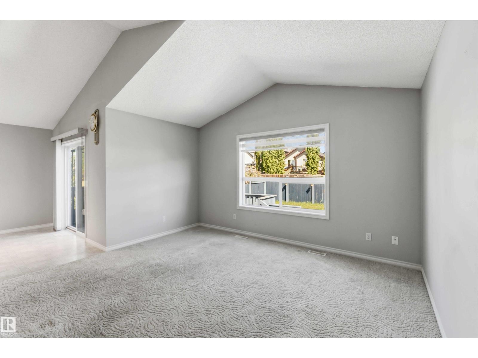 2012 35A AV NW - 13
