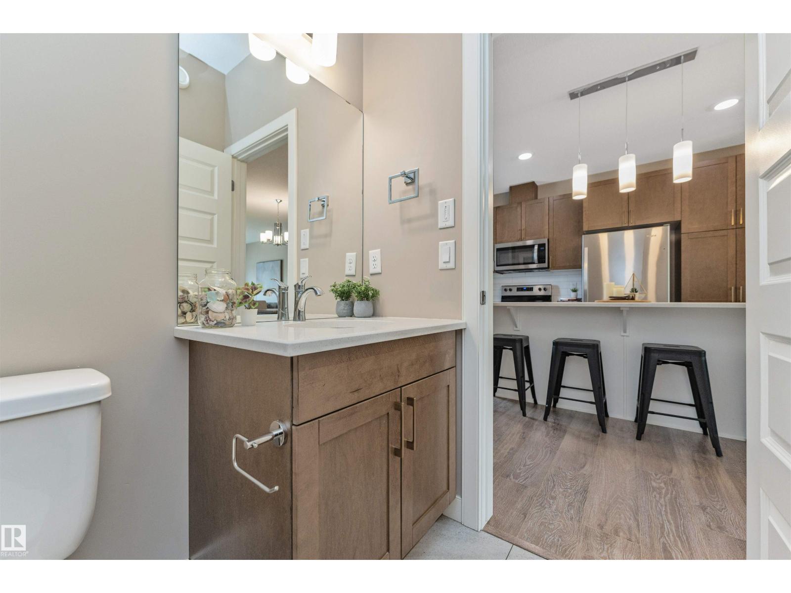 22124 85 AV NW - 25