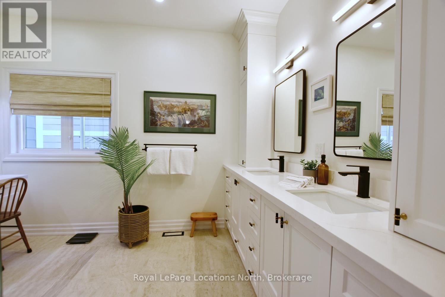 11 WATERPOND PLACE - 24