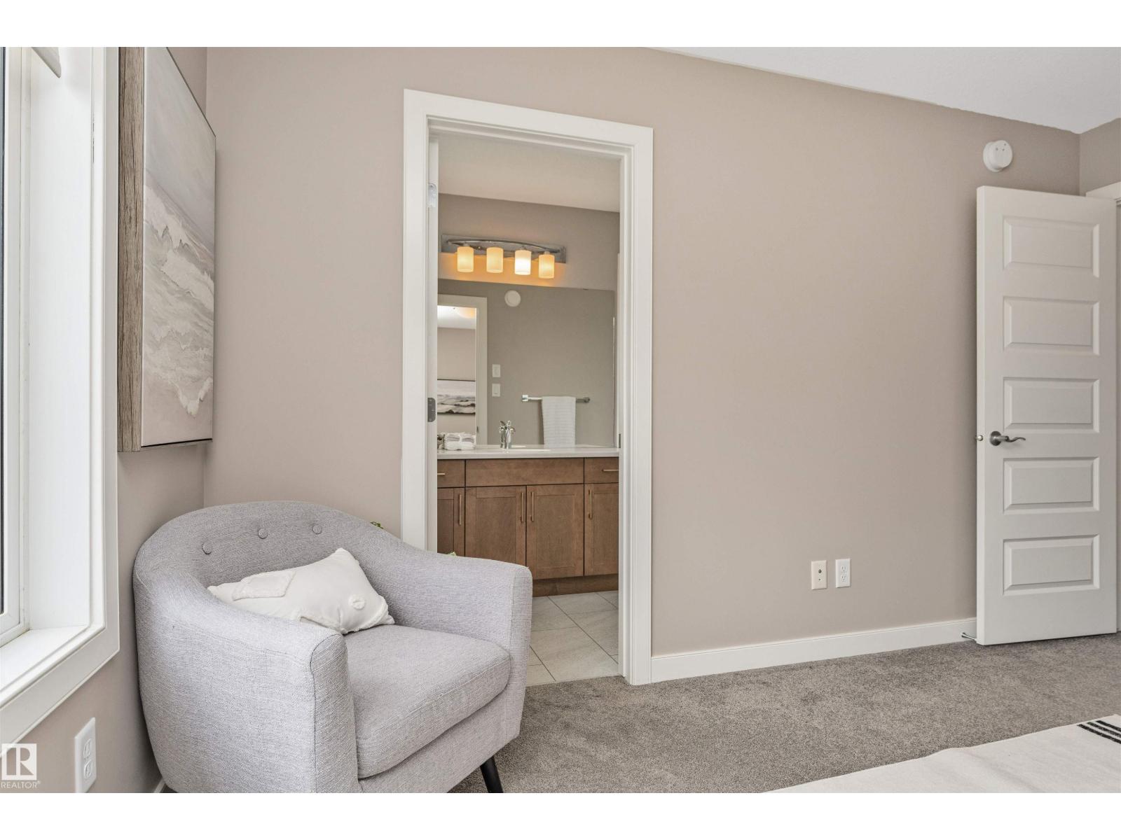 22124 85 AV NW - 33