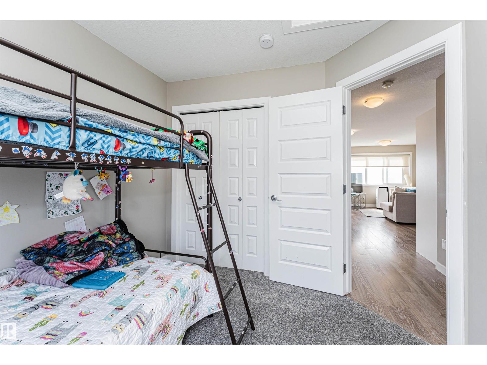 22124 85 AV NW - 61