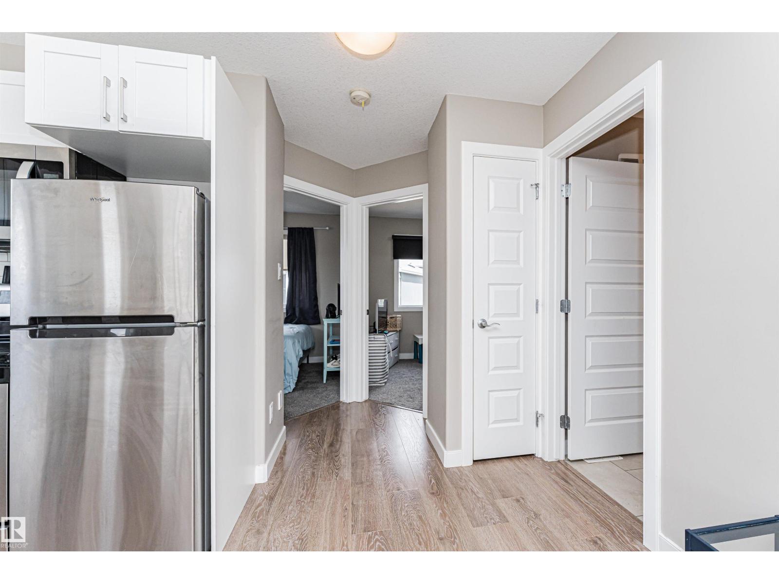 22124 85 AV NW - 59