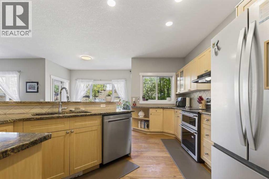 122 Discovery Ridge Way SW — photo 10