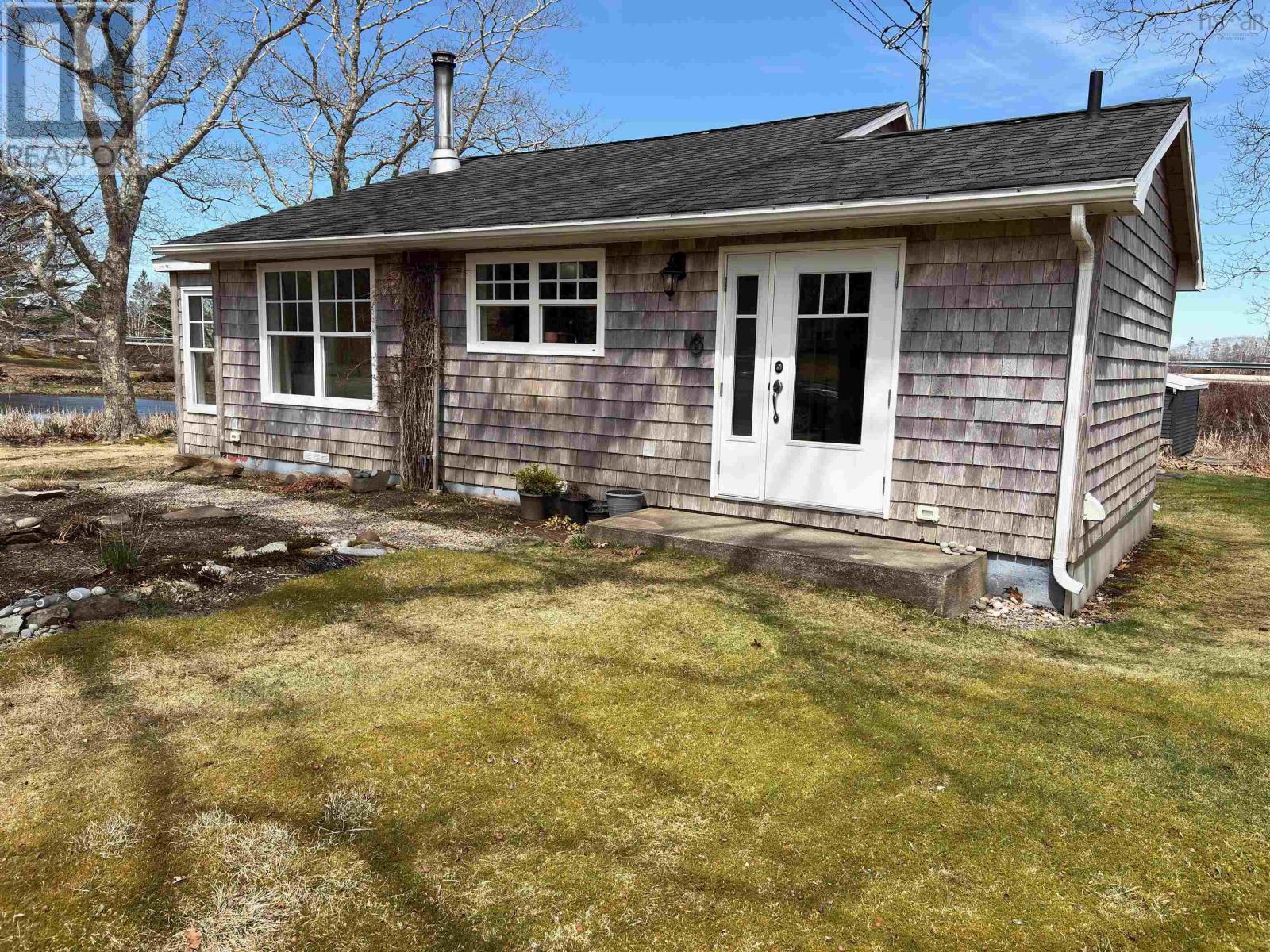 Property 34 of 40 of 24 Myrtle Lane
