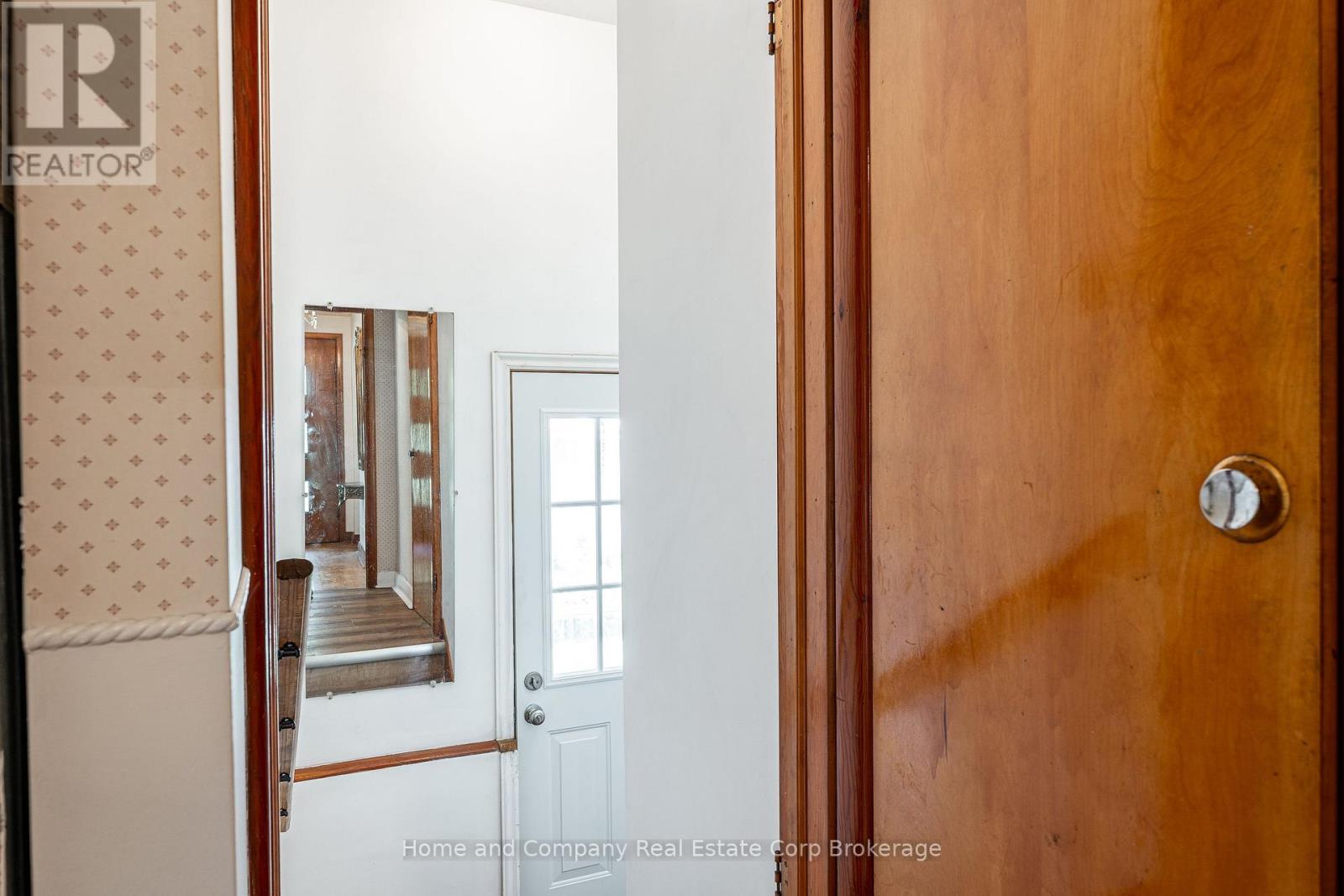 354 WEST GORE STREET - 24