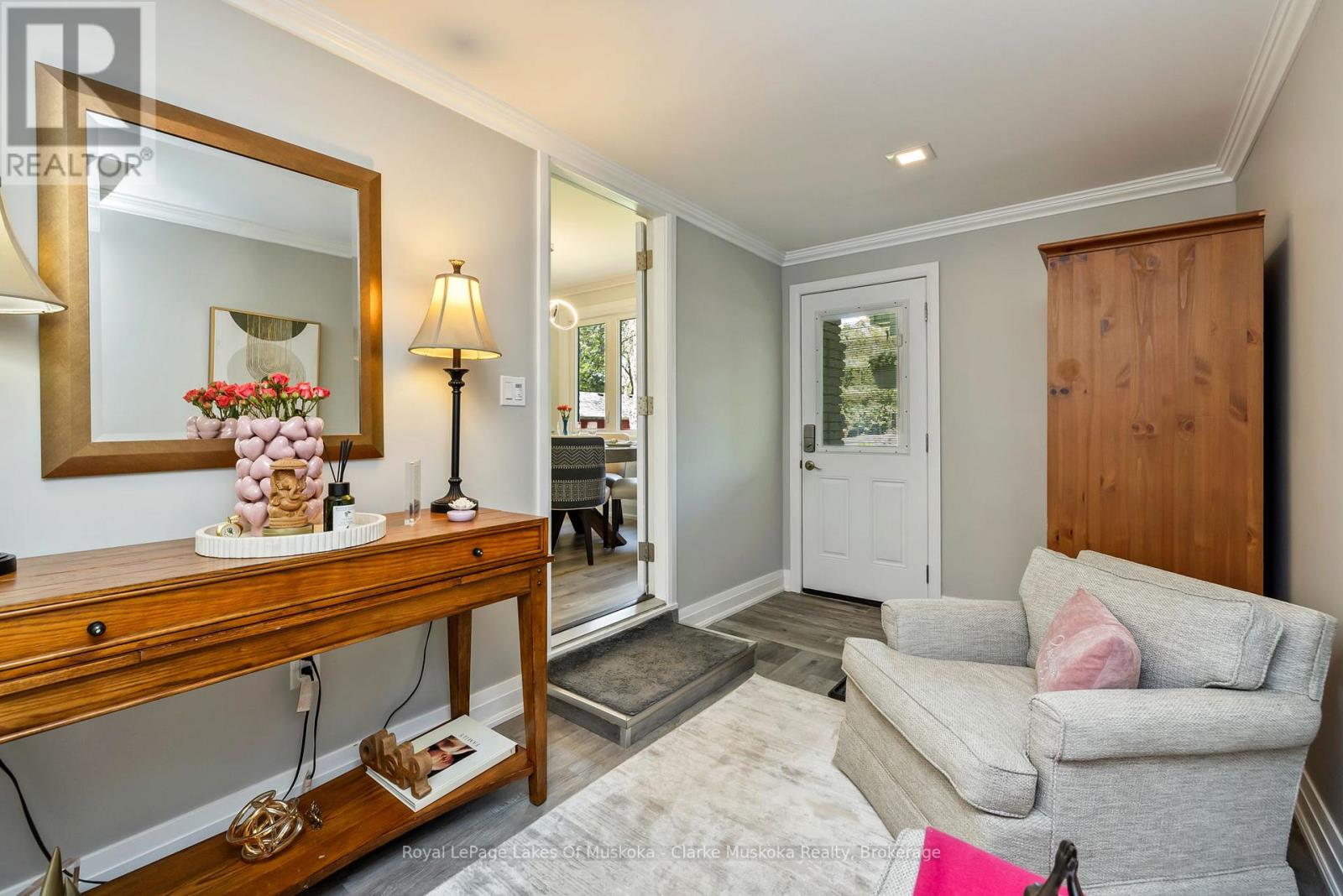 1012 MILL STREET - 9