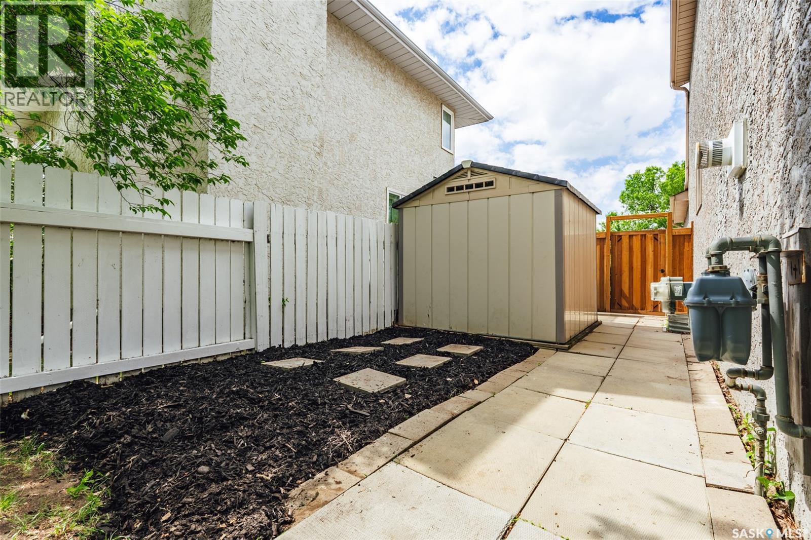 759 Cowley ROAD — photo 44