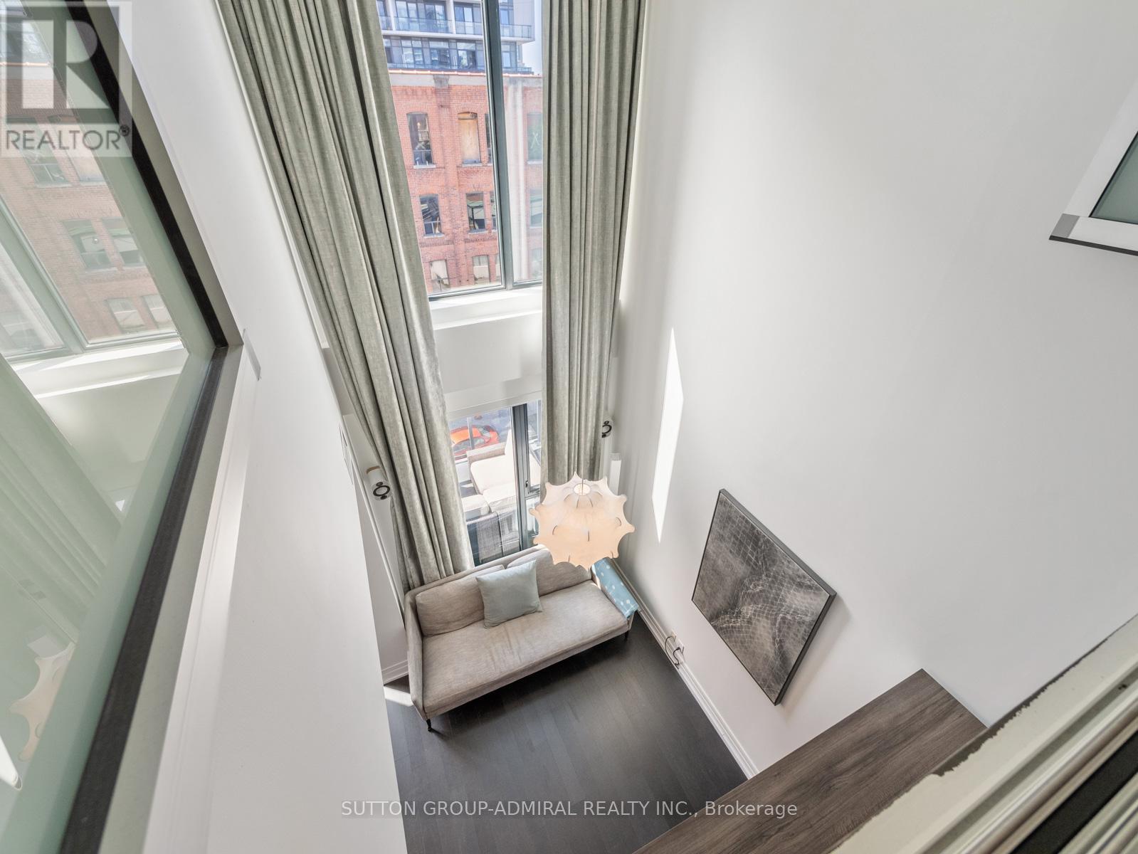 #410 90 NIAGARA STREET - 26