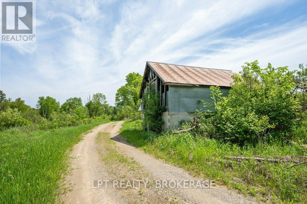 4342 HENDERSON ROAD - 35