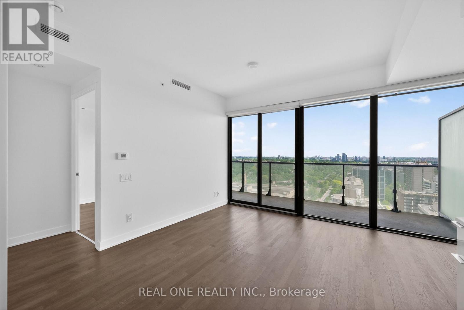 #1906 185 ROEHAMPTON AVENUE - 13