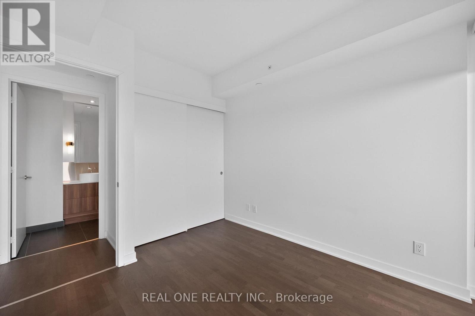 #1906 185 ROEHAMPTON AVENUE - 25