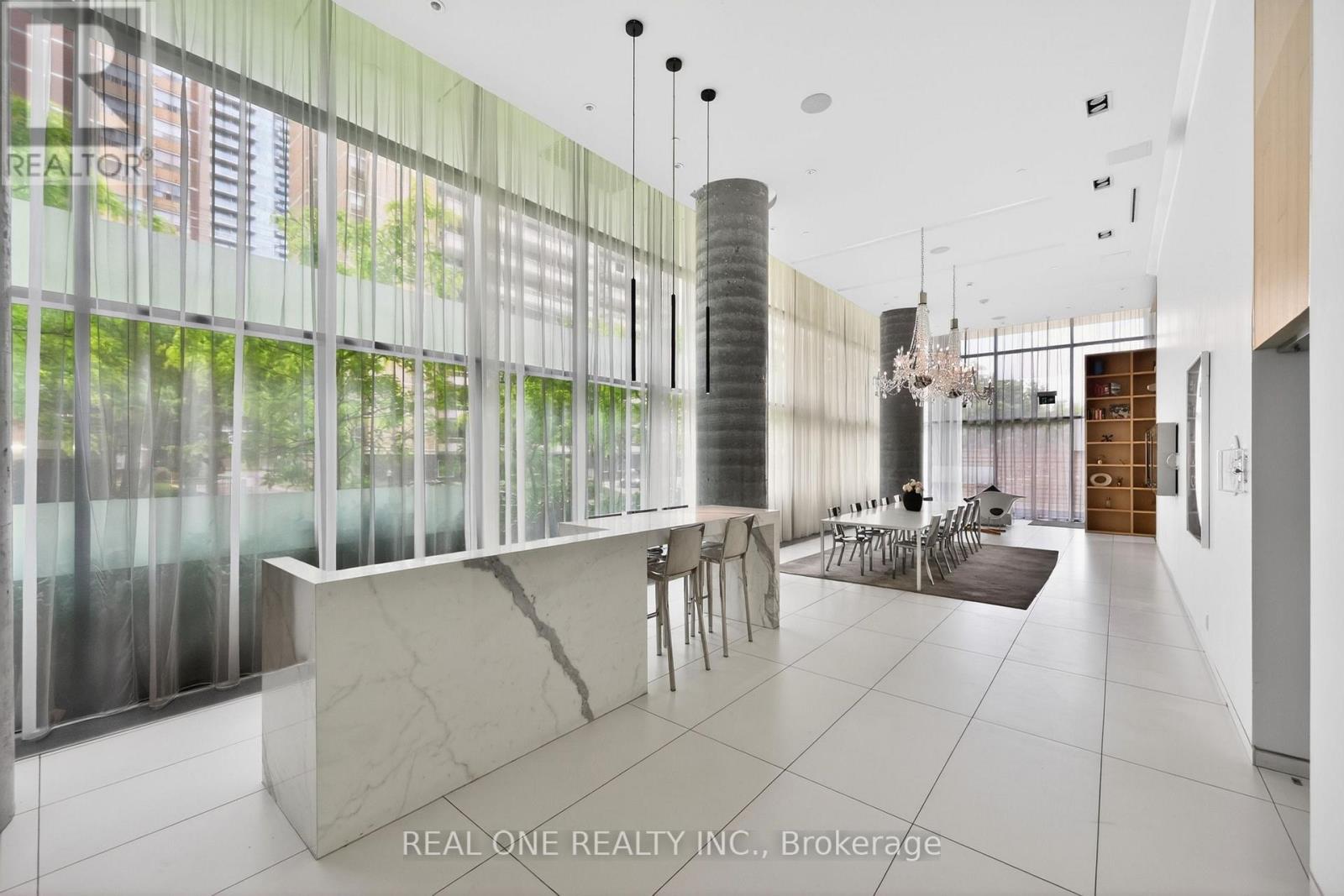 #1906 185 ROEHAMPTON AVENUE - 32