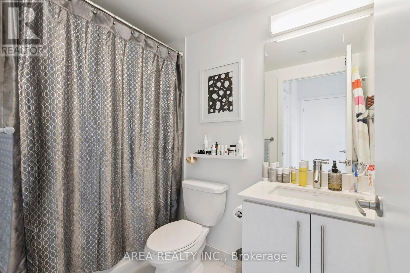 #1910 58 ORCHARD VIEW BOULEVARD - 22